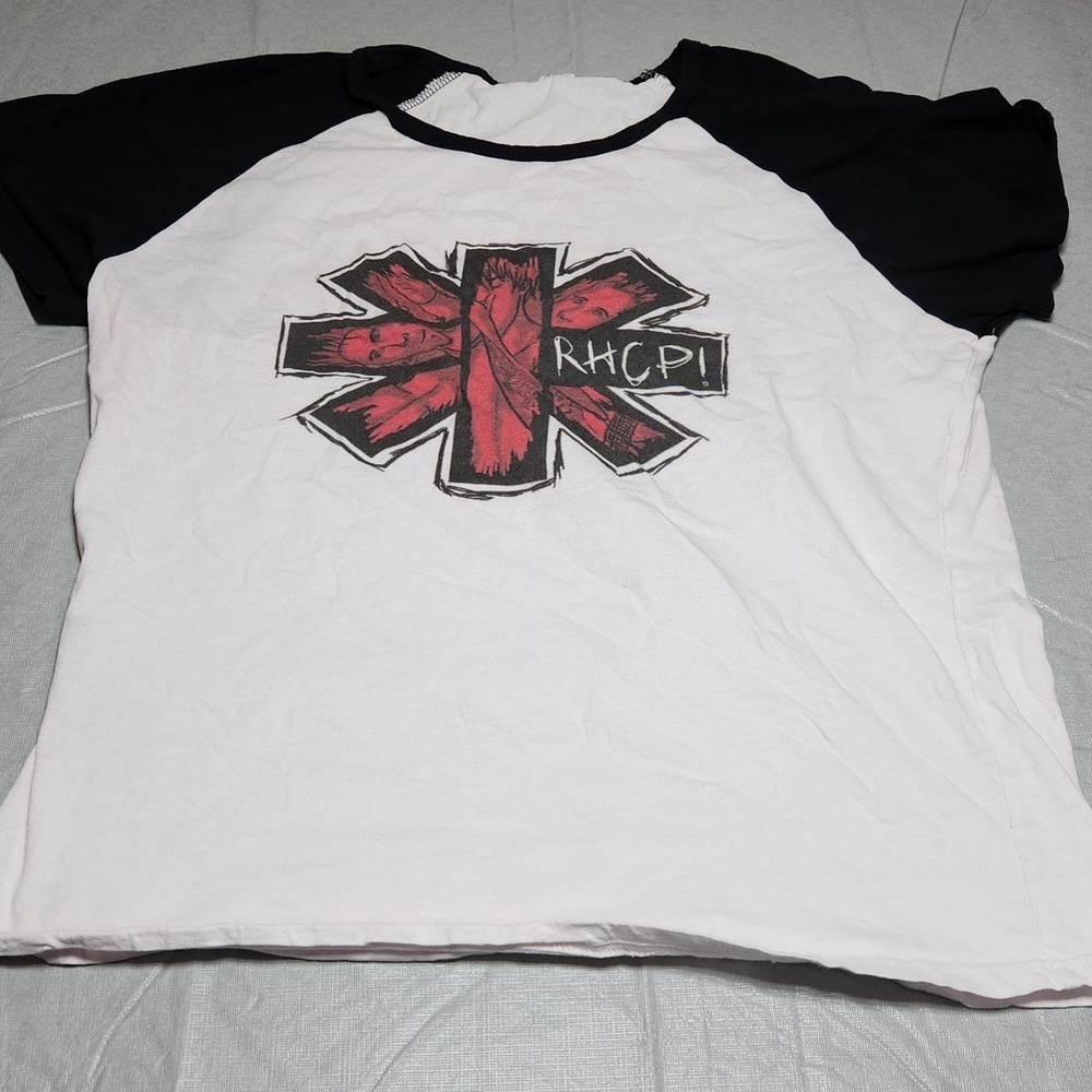 Red Hot Chili Peppers T-Shirt - Picture 2 of 6